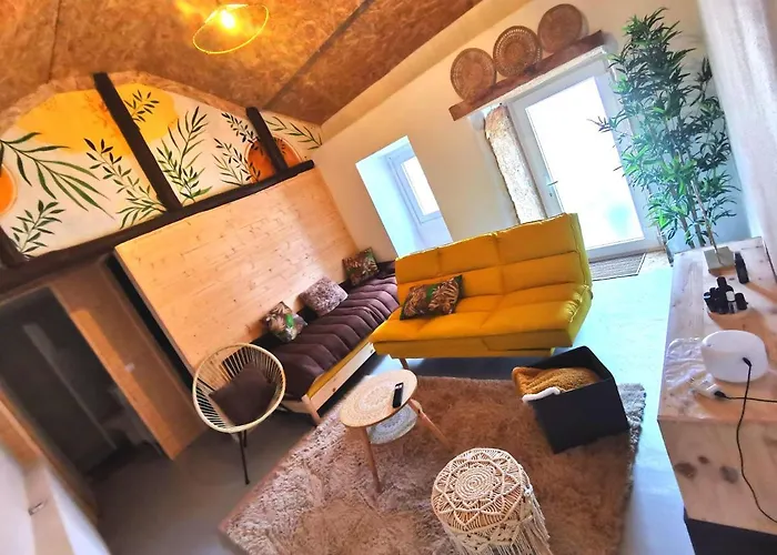 Linda House Casais de Sao Mamede